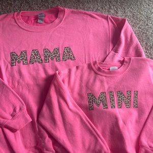 MAMA & MINI hot pink sweatshirts.